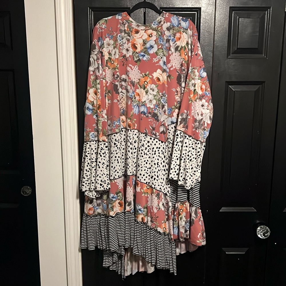 Plus Size Top handmade off Etsy